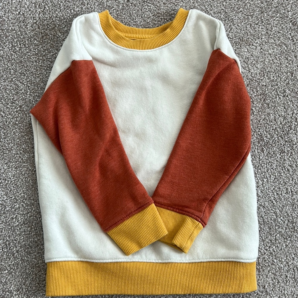 Cat & Jack 2T Sweatshirt